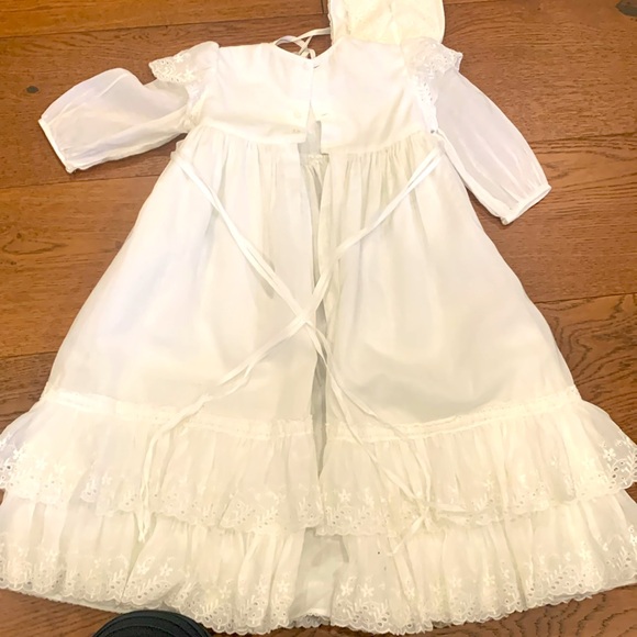 Christening/Baptism lace lined gown with matching bonnet and shoes - Picture 3 of 9